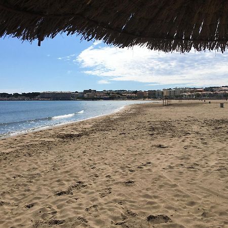 Orsa-Atico Con Vista Al Mar Y Piscina Appartement L' Escala Buitenkant foto
