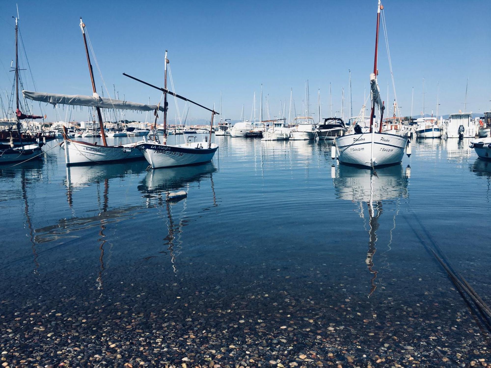 Orsa-Atico Con Vista Al Mar Y Piscina Appartement L' Escala Buitenkant foto